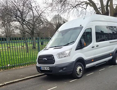 minibus hire hertfordshire